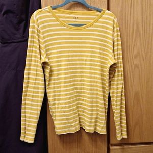 Long sleeve yellow/white striped t-shirt